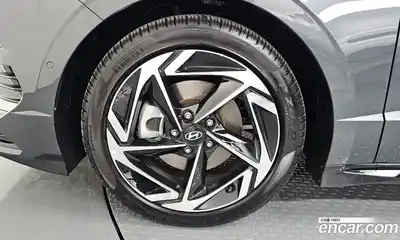 Hyundai Sonata 2025 1.6 гидро в Москве № 2049665, миниатюра 5
