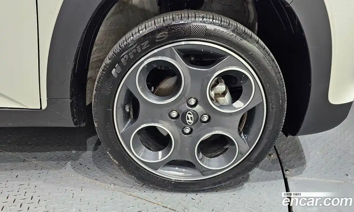 Hyundai Casper 2024 1.0 гидро в Москве № 2049714, фото 6