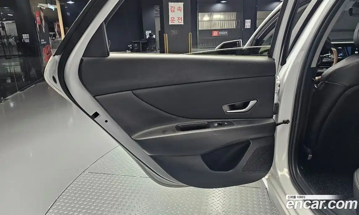 Hyundai Avante 2022 1.6 гидро в Москве № 2049950, фото 15