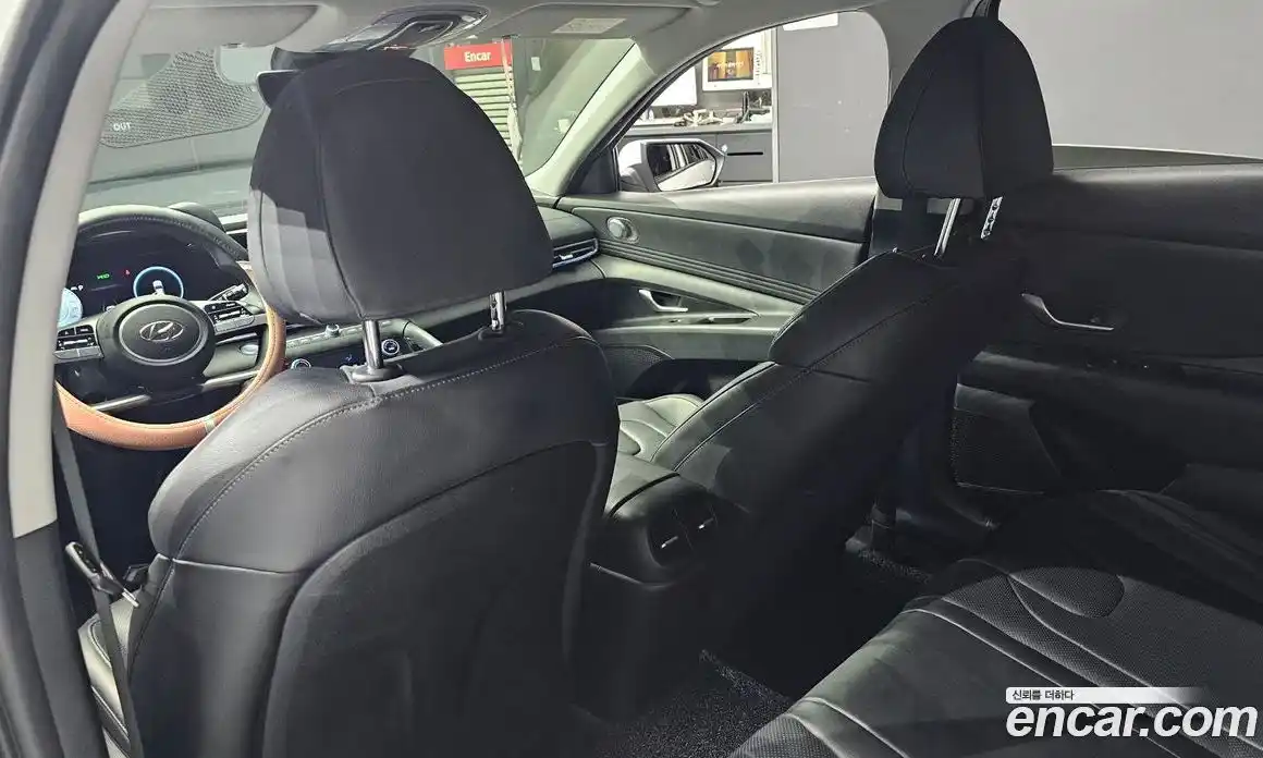 Hyundai Avante 2022 1.6 гидро в Москве № 2049950, фото 16