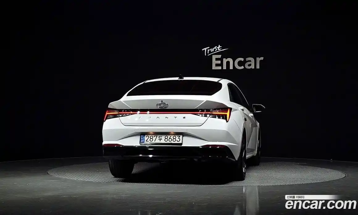 Hyundai Avante 2022 1.6 гидро в Москве № 2049950, фото 4