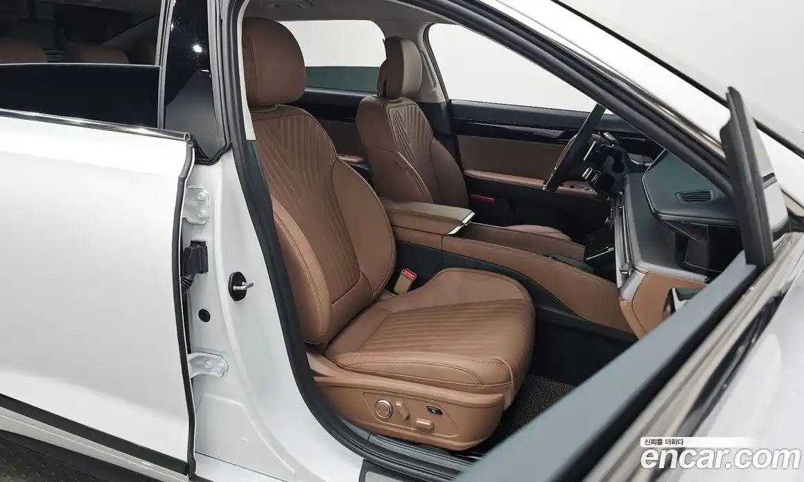 Hyundai Grandeur 2025 1.6 гидро в Москве № 2049998, фото 16