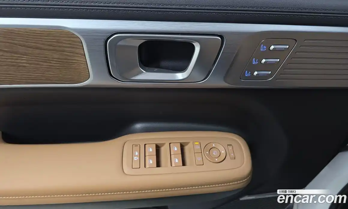 Hyundai Santa Fe 2024 1.6 гидро в Москве № 2050047, фото 26