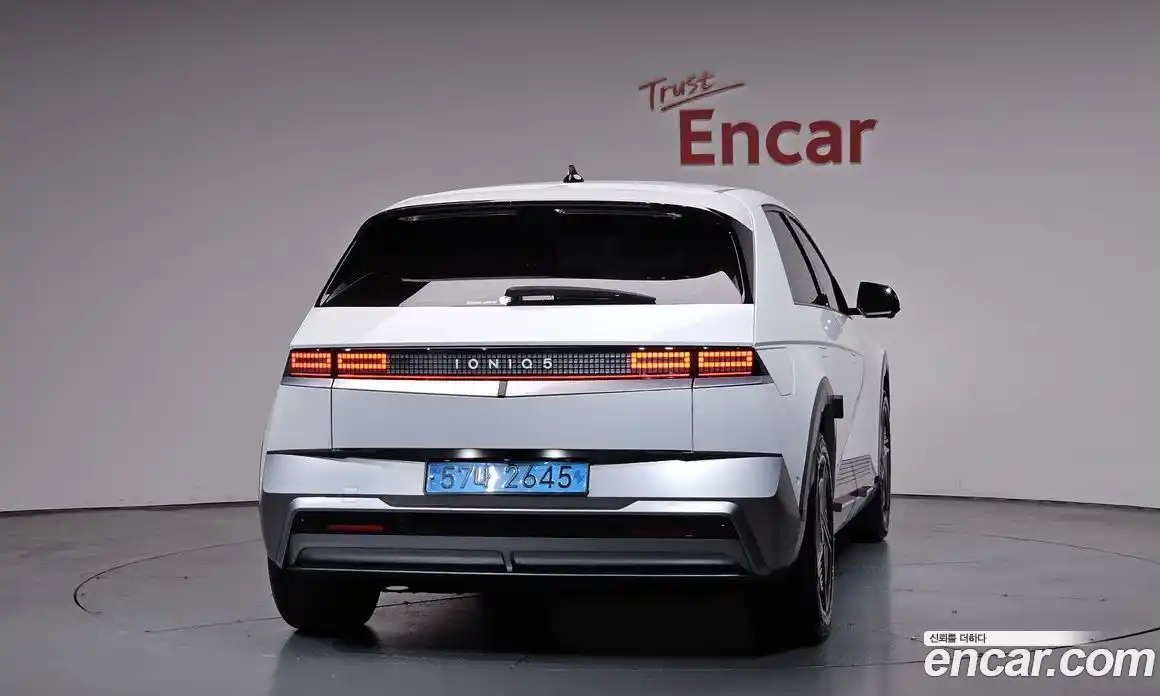 Hyundai Ioniq 5 2024 0.1 гидро в Москве № 2050071, фото 4