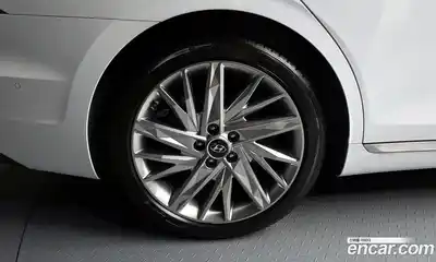 Hyundai Grandeur 2022 3.3 гидро в Москве № 2050149, миниатюра 5