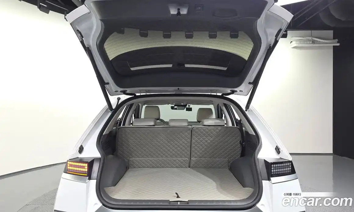 Hyundai Ioniq 5 2023 0.1 гидро в Москве № 2050152, фото 20