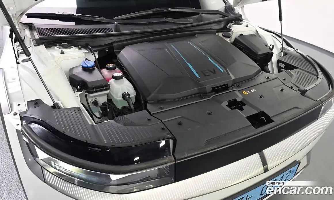 Hyundai Ioniq 5 2023 0.1 гидро в Москве № 2050152, фото 6
