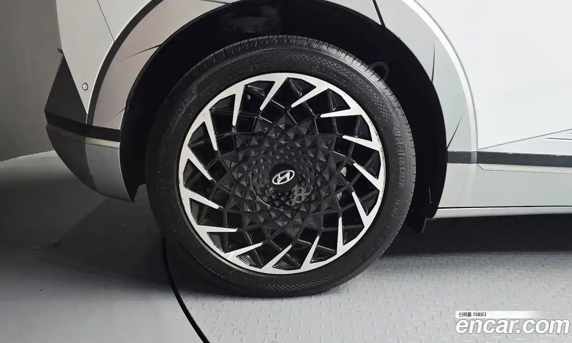 Hyundai Ioniq 5 2024 0.1 гидро в Москве № 2050165, фото 5
