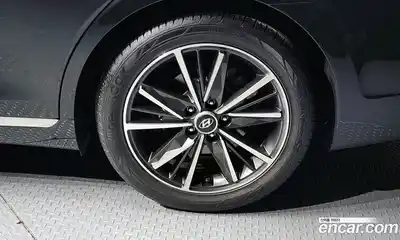 Hyundai Grandeur 2022 2.5 гидро в Москве № 2050259, миниатюра 7