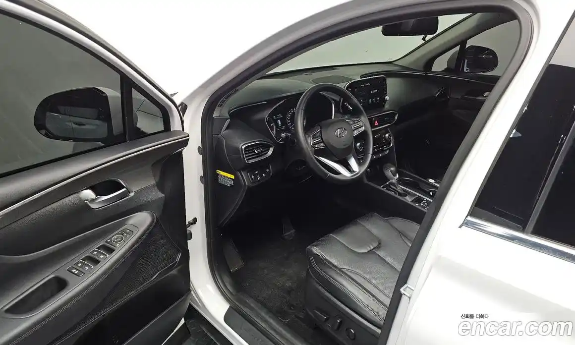 Hyundai Santa Fe 2018 2.0 гидро в Москве № 2050339, фото 13