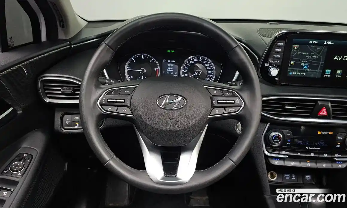 Hyundai Santa Fe 2018 2.0 гидро в Москве № 2050339, фото 19