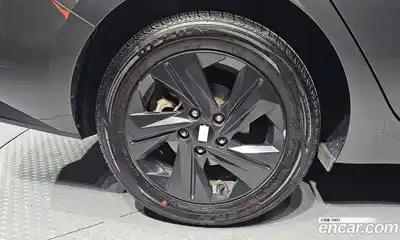 Hyundai Avante 2022 1.6 гидро в Москве № 2050367, миниатюра 5