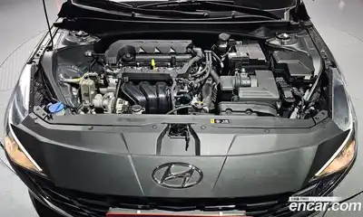 Hyundai Avante 2022 1.6 гидро в Москве № 2050367, миниатюра 6