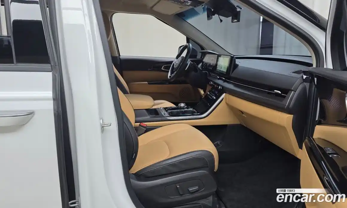 Kia Canival 2022 3.5 гидро в Москве № 2050665, фото 17