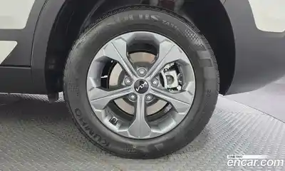 Kia Seltos 2024 2.0 гидро в Москве № 2050703, миниатюра 7