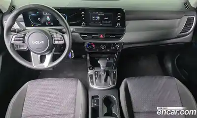 Kia Seltos 2024 2.0 гидро в Москве № 2050703, миниатюра 10