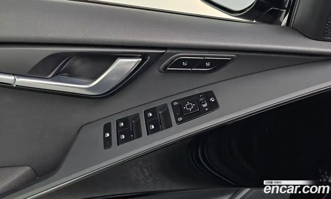 Kia Niro 2023 0.2 гидро в Москве № 2050715, фото 27