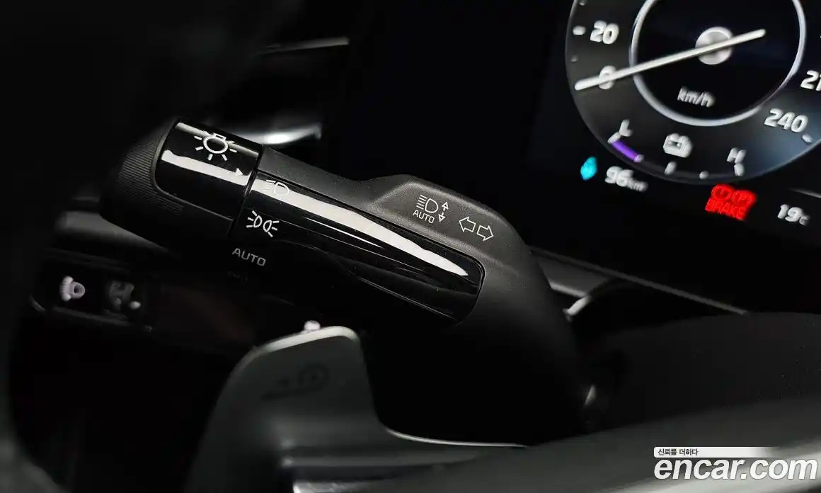 Kia Niro 2023 0.2 гидро в Москве № 2050715, фото 28