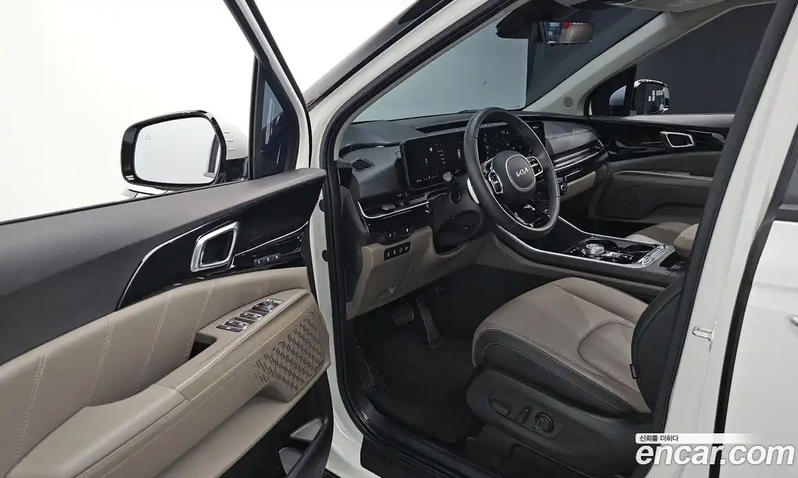 Kia Canival 2024 1.6 гидро в Москве № 2050756, фото 11
