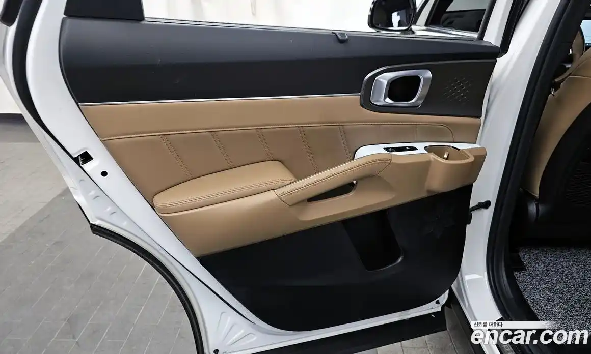 Kia Sorento 2025 1.6 гидро в Москве № 2050800, фото 15