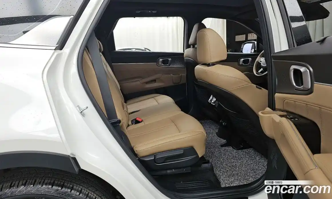 Kia Sorento 2025 1.6 гидро в Москве № 2050800, фото 18
