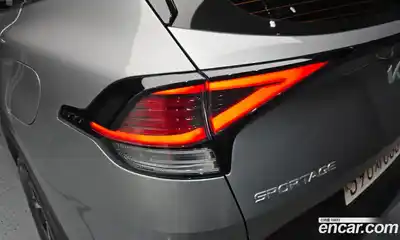 Kia Sportage 2021 2.0 гидро в Москве № 2050851, миниатюра 9