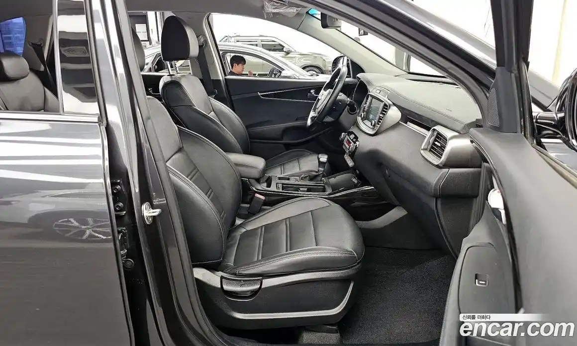 Kia Sorento 2019 2.2 гидро в Москве № 2051030, фото 11