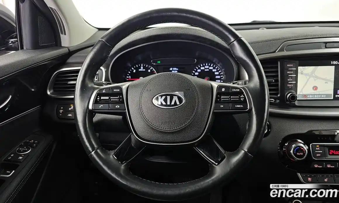 Kia Sorento 2019 2.2 гидро в Москве № 2051030, фото 13