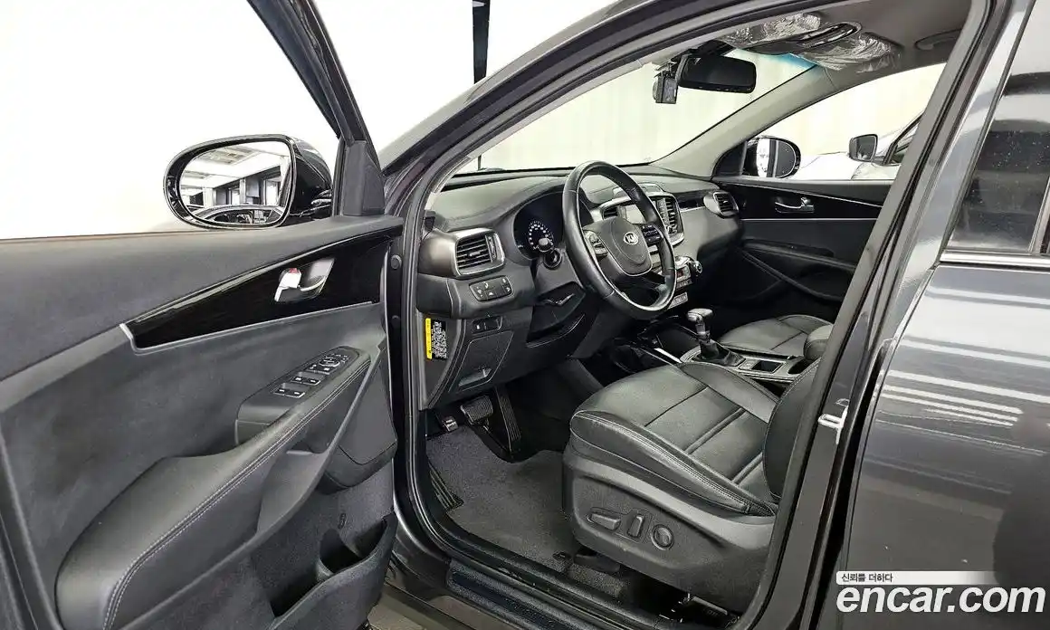 Kia Sorento 2019 2.2 гидро в Москве № 2051030, фото 10