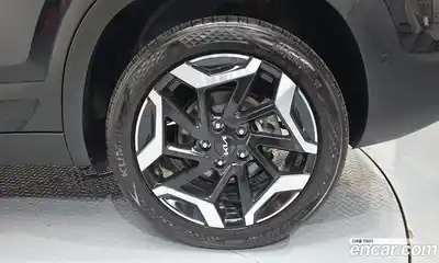 Kia Seltos 2023 1.6 гидро в Москве № 2051249, миниатюра 7