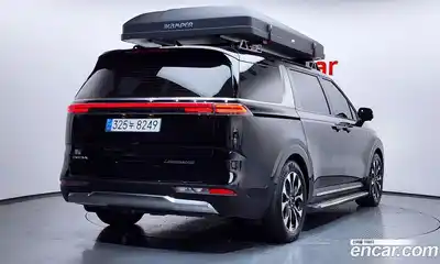 Kia Canival Gasoline 7-Seater Signature