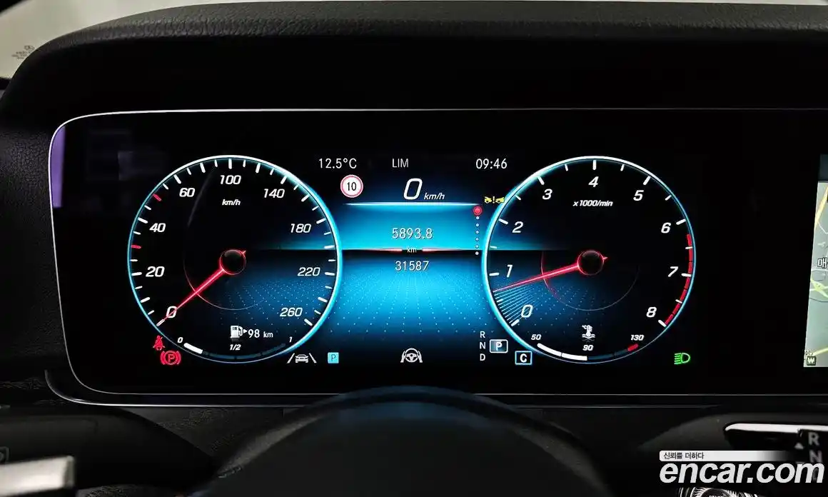 Mercedes-Benz E-Class 2023 2.0 гидро в Москве № 2051470, фото 11