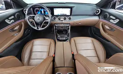 Mercedes-Benz E-Class 2023 2.0 гидро в Москве № 2051470, миниатюра 10