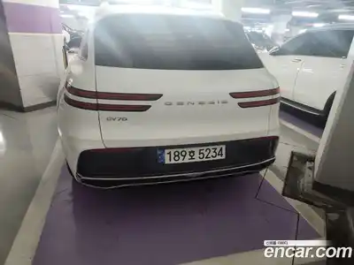 Genesis GV70 2025 2.5 гидро в Москве № 2051474, миниатюра 5