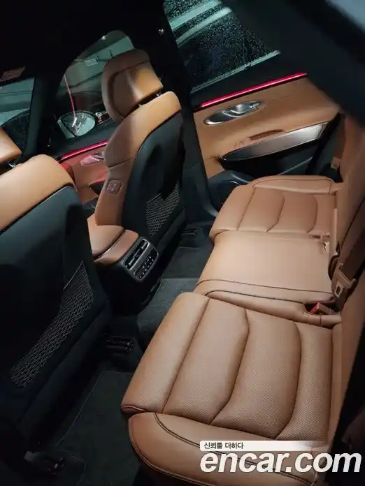 Genesis GV70 2025 2.5 гидро в Москве № 2051474, фото 9