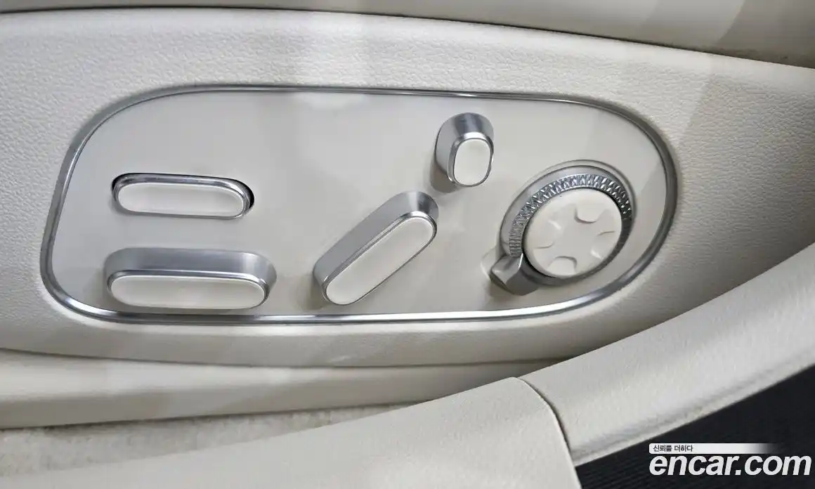 Genesis G90 2022 3.5 гидро в Москве № 2051640, фото 33
