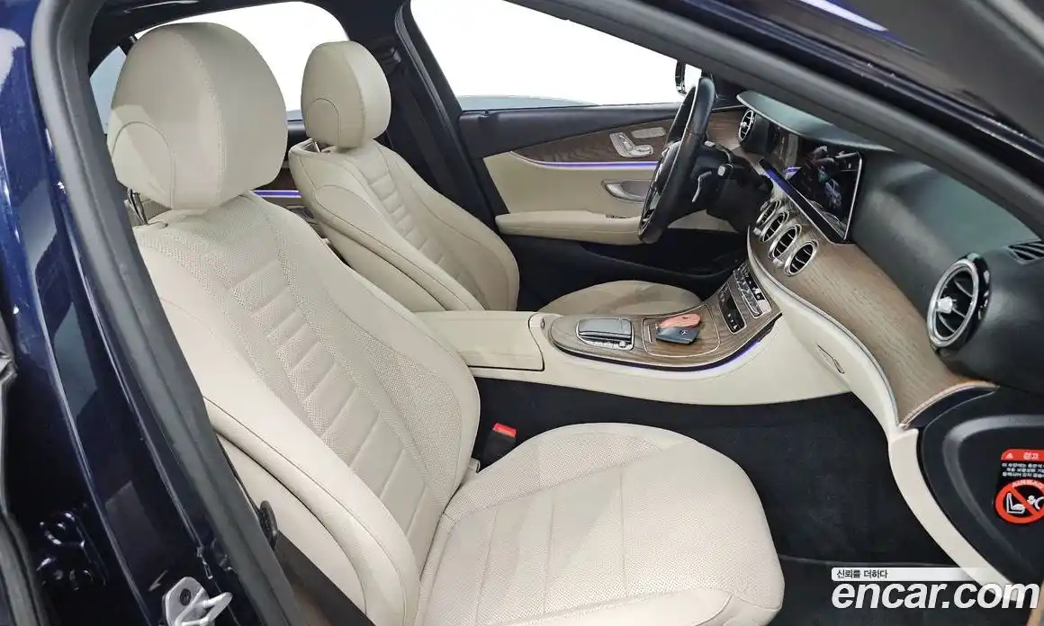 Mercedes-Benz E-Class 2021 2.0 гидро в Москве № 2051661, фото 27