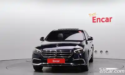 Mercedes-Benz E-Class 2021 2.0 гидро в Москве № 2051661, миниатюра 3