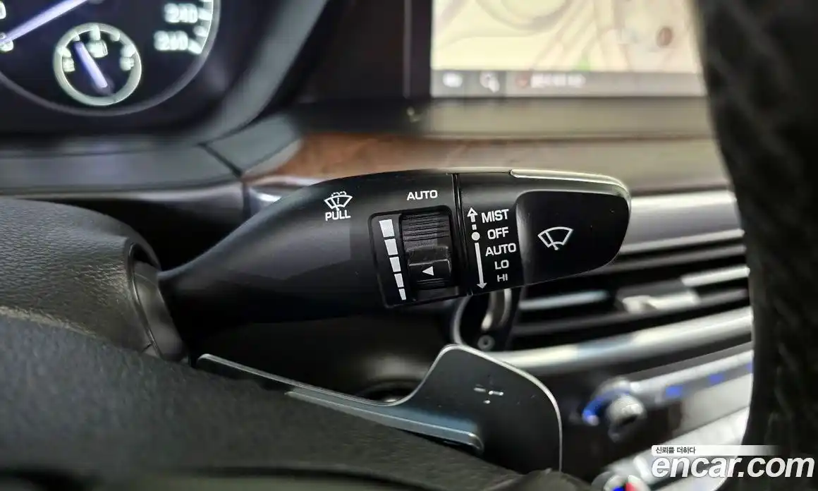 Genesis G90 2019 5.0 гидро в Москве № 2051800, фото 29