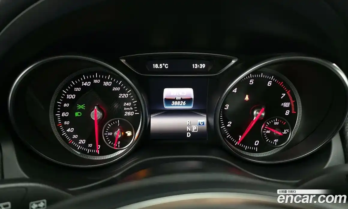 Mercedes-Benz GLA-Class 2018 2.0 гидро в Москве № 2051803, фото 11