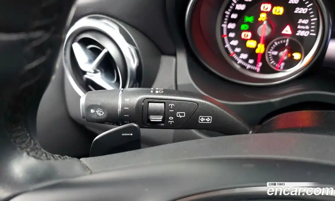 Mercedes-Benz GLA-Class 2018 2.0 гидро в Москве № 2051803, фото 25