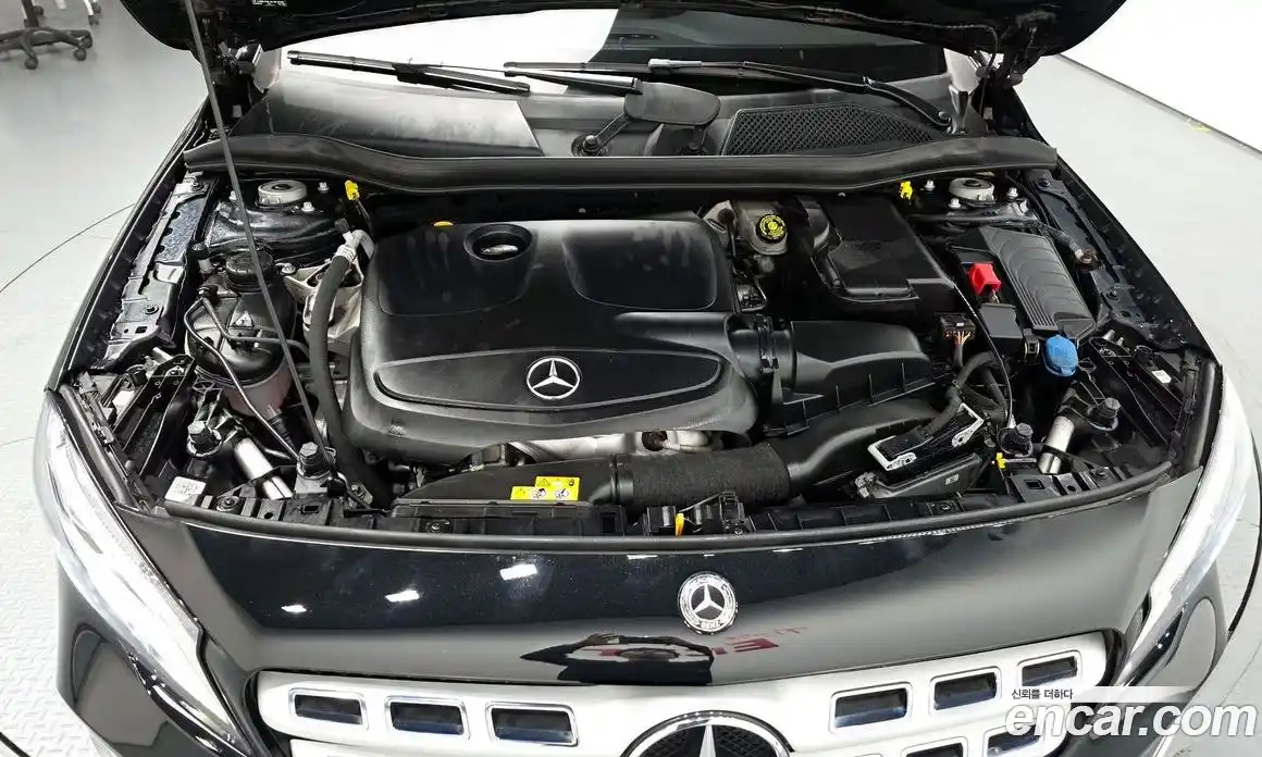 Mercedes-Benz GLA-Class 2018 2.0 гидро в Москве № 2051803, фото 6