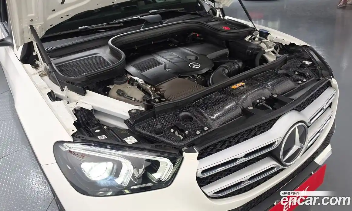 Mercedes-Benz GLE-Class 2019 1.9 гидро в Москве № 2051836, фото 6
