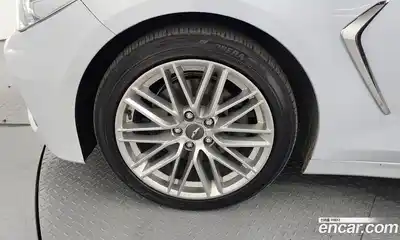 Genesis G70 2019 2.2 гидро в Москве № 2051876, миниатюра 5