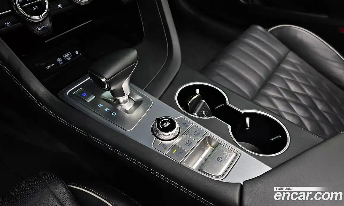 Genesis G70 2019 2.2 гидро в Москве № 2051876, фото 9