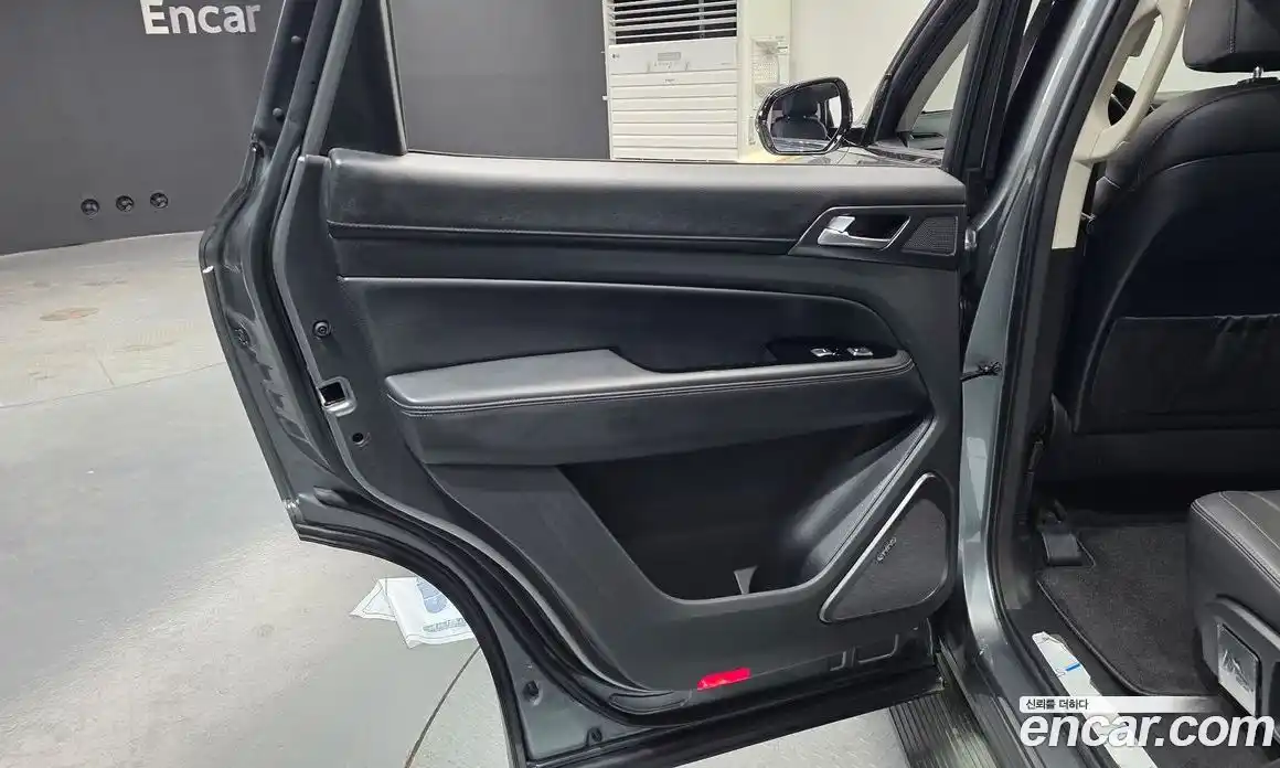 SsangYong Rexton 2019 2.2 гидро в Москве № 2052373, фото 15