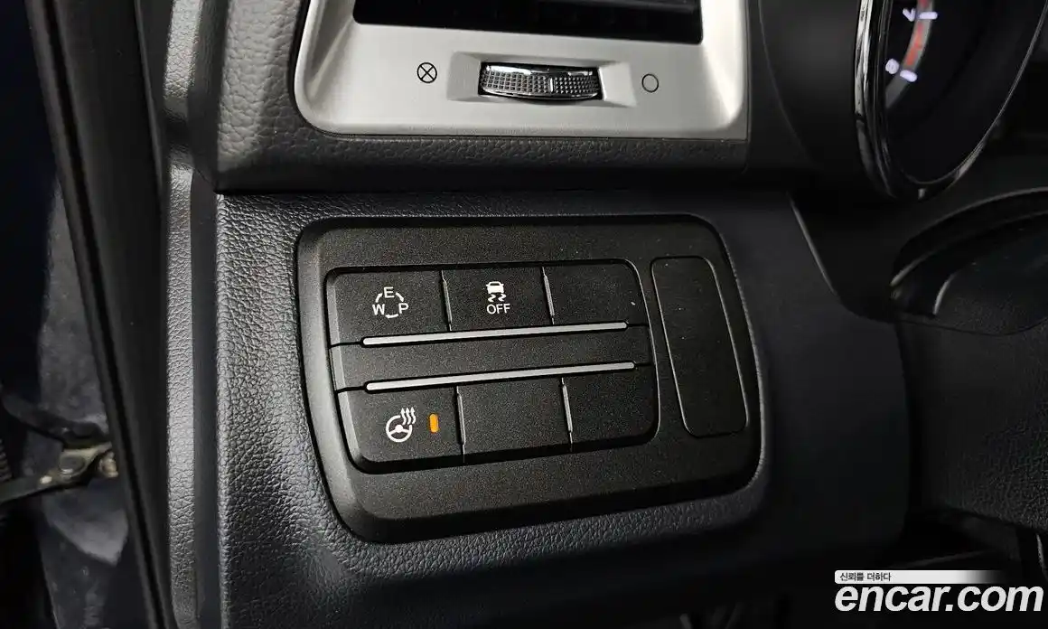 SsangYong TIBOLI 2015 1.6 гидро в Москве № 2052479, фото 25