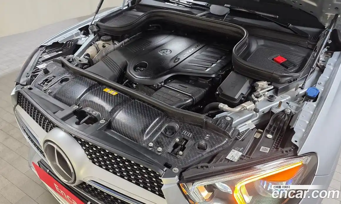 Mercedes-Benz GLE-Class 2023 3.0 гидро в Москве № 2052649, фото 6