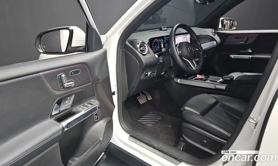 Mercedes-Benz GLB-Class 2020 2.0 гидро в Москве № 2052812, фото 17