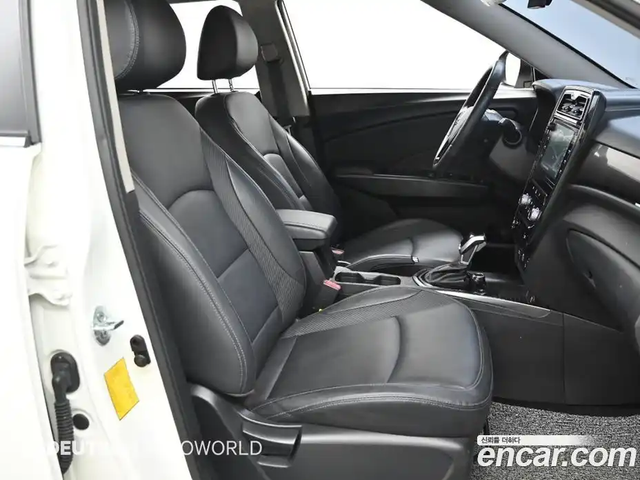 SsangYong TIBOLI 2020 1.6 гидро в Москве № 2052827, фото 10